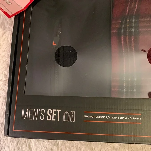NWT Hawke & Co Boxed Microfleece 2-Piece Sleep Set - 1/4 Zip Top & Pajama Pant - Picture 3 of 6